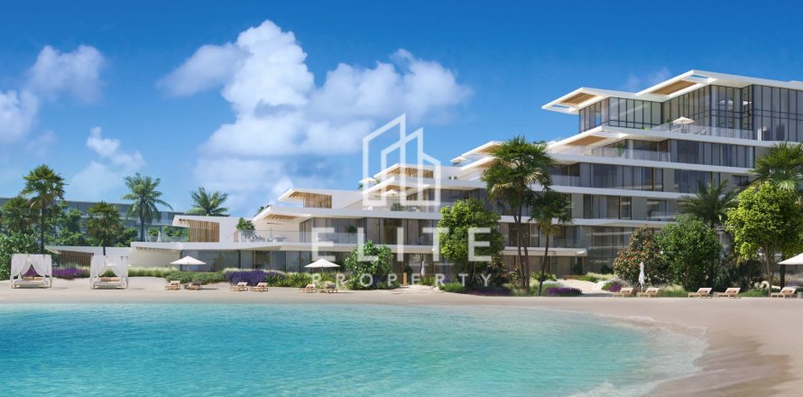 Apartment in Dubai 5 bedrooms, 910 sq.m. № 69830