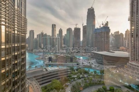Apartment in Downtown Dubai (Downtown Burj Dubai), Dubai 2 bedrooms, 178.9 sq.m. № 46947 - photo 1