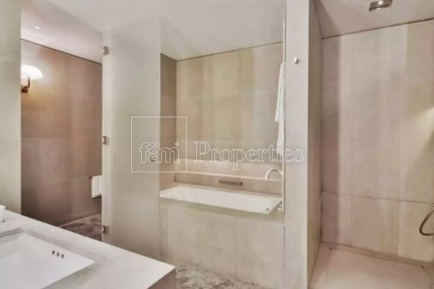 Apartment in Downtown Dubai (Downtown Burj Dubai), Dubai 2 bedrooms, 178.9 sq.m. № 46947 - photo 16