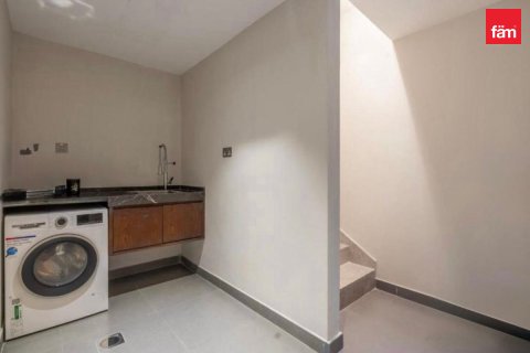 Apartment in Palm Jumeirah, Dubai 3 bedrooms, 344 sq.m. № 139650 - photo 19