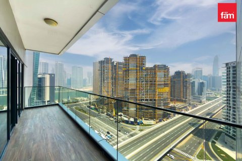 Apartment in Business Bay, Dubai 2 bedrooms, 137.3 sq.m. № 139646 - photo 19