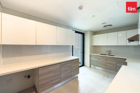 Apartment in Business Bay, Dubai 2 bedrooms, 137.3 sq.m. № 139646 - photo 8