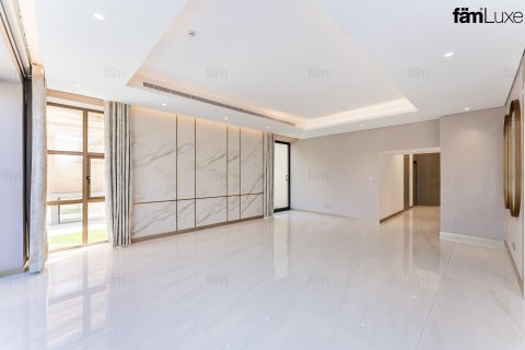 فيلا في دبي 5 غرف نوم , 522.6 م² رقم 109279 - صورة 14