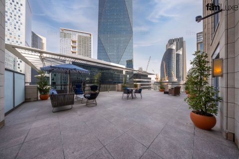 Apartment in DIFC, Dubai 4 bedrooms, 255.9 sq.m. № 109280 - photo 21