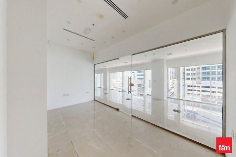 Office in Business Bay, Dubai 312 sq.m. № 109160 - photo 11