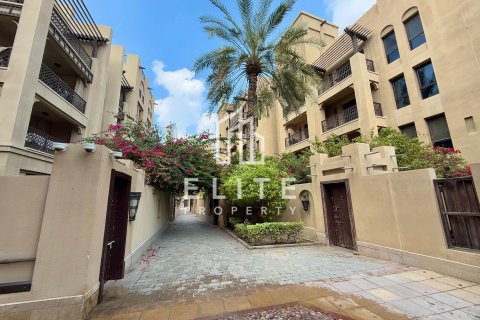 Apartamento en Reehan, Old Town, Dubai, 2 dormitorios, 119 m², № 42261 - foto 26