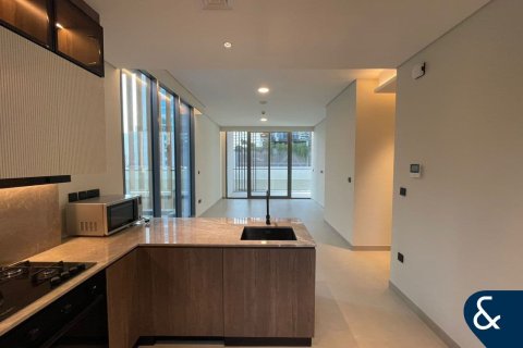 Снять в аренду квартиру в Бизнес-Бэе, Дубай: 2 спальни, 120м², № 91639 - фото 2