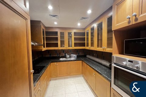 Снять в аренду квартиру в Old Town, Дубай: 1 спальня, 80м², № 91638 - фото 6