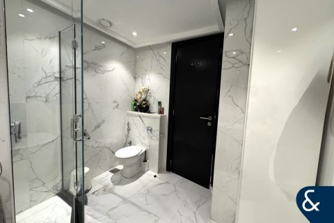 Снять в аренду квартиру в Дубай Марине, Дубай: 2 спальни, 131м², № 91644 - фото 15