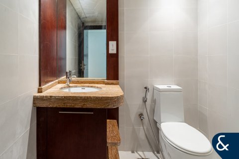 Appartement à BURJ VIEWS à Downtown Dubai (Downtown Burj Dubai), Dubai, 1 chambre, 90 m², № 91641 - photo 10