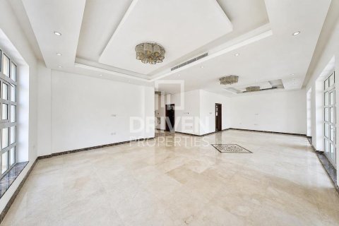 Villa in The Villa, Dubai 5 bedrooms, 445.93 sq.m. № 138715 - photo 2
