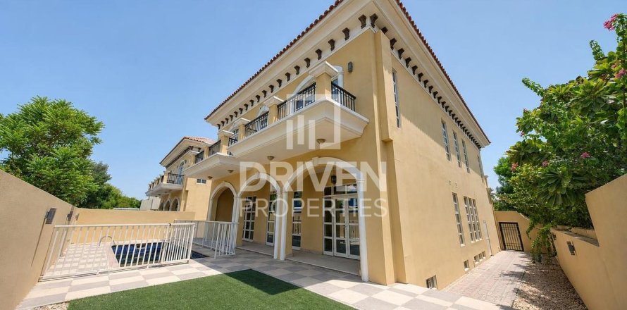 Villa in The Villa, Dubai 5 bedrooms, 445.93 sq.m. № 138715
