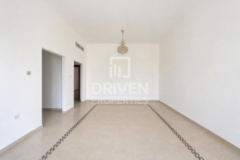Villa in The Villa, Dubai 5 bedrooms, 445.93 sq.m. № 138715 - photo 11