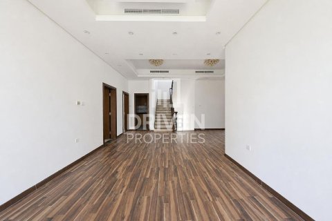 Villa in The Villa, Dubai 5 bedrooms, 445.93 sq.m. № 138715 - photo 12