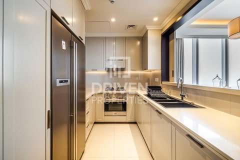 Apartment in The Address Residence Fountain Views, Downtown Dubai (Downtown Burj Dubai), Dubai 2 bedrooms, 146.79 sq.m. № 138719 - photo 10