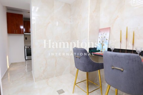 Apartment in The Address Dubai Marina, Dubai Marina, Dubai 1 bedroom, 70.14176500 sq.m. № 105669 - photo 7