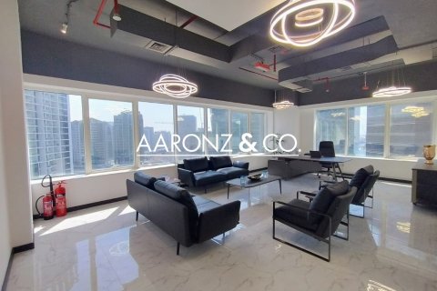 Oficina en Business Bay, Dubai, 135 m², № 83923 - foto 8