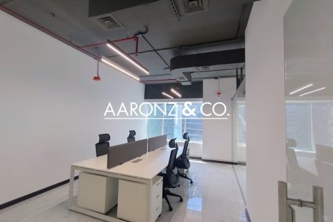 Oficina en Business Bay, Dubai, 135 m², № 83923 - foto 18
