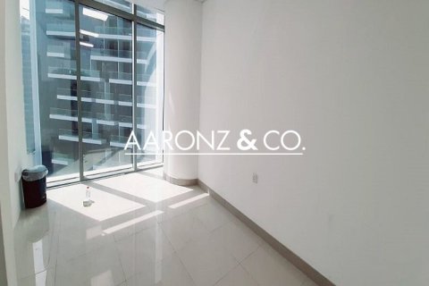 Oficina en Business Bay, Dubai, 81 m², № 83922 - foto 10