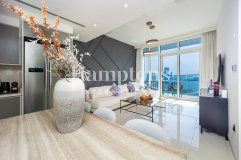 Apartment in Dubai Harbour, Dubai 3 bedrooms, 142.88481400 sq.m. № 110980 - photo 16
