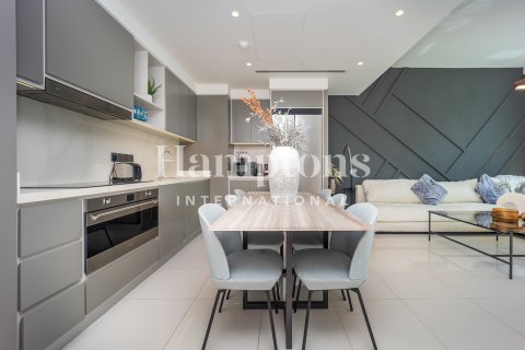Apartment in Dubai Harbour, Dubai 3 bedrooms, 142.88481400 sq.m. № 110980 - photo 19