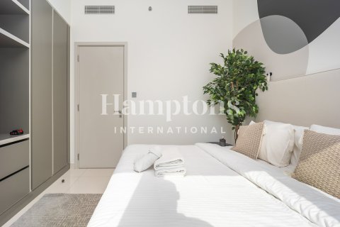 Apartment in Dubai Harbour, Dubai 3 bedrooms, 142.88481400 sq.m. № 110980 - photo 2
