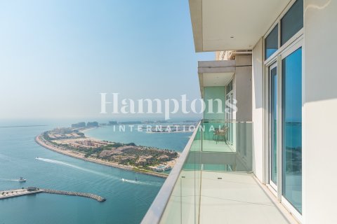 Apartment in Dubai Harbour, Dubai 3 bedrooms, 179.02408100 sq.m. № 110981 - photo 4