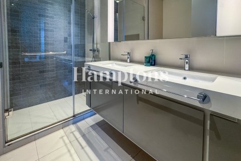 Apartment in Dubai Harbour, Dubai 3 bedrooms, 179.02408100 sq.m. № 110981 - photo 10