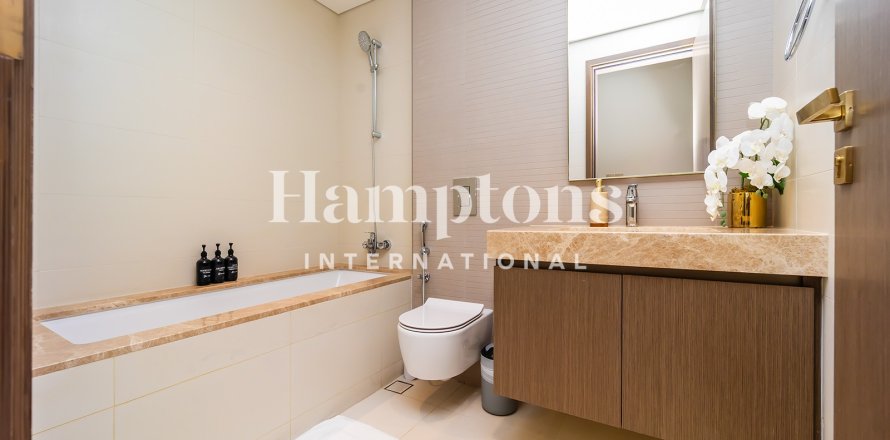 Apartment in Dubai Harbour, Dubai 2 bedrooms, 131.47 sq.m. № 110983