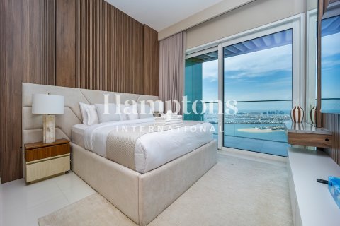 Apartment in Dubai Harbour, Dubai 2 bedrooms, 131.46982239 sq.m. № 110983 - photo 25