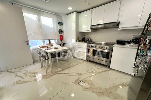Villa en The Springs, Dubai, 3 dormitorios, 459 m², № 105200 - foto 8