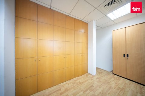 Bureau à Sheikh Zayed Road, Dubai, 106.8 m², № 59681 - photo 11