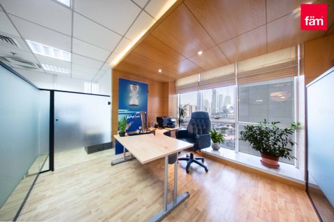 Bureau à Sheikh Zayed Road, Dubai, 106.8 m², № 59681 - photo 2