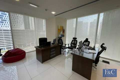 Office in Business Bay, Dubai 230 sq.m. № 103770 - photo 9