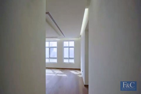Villa in Umm Suqeim 3, Umm Suqeim, Dubai 7 bedrooms, 892 sq.m. № 103772 - photo 7
