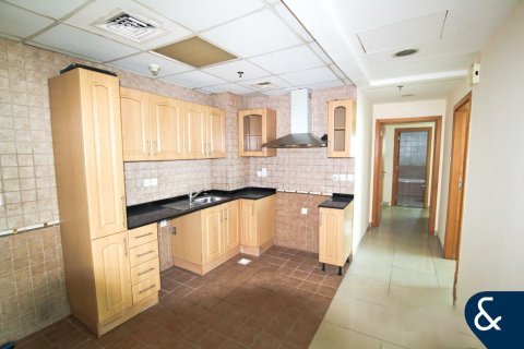 Снять в аренду квартиру в Джумейра Лейк Тауэрс, Дубай: 2 спальни, 100м², № 91524 - фото 5