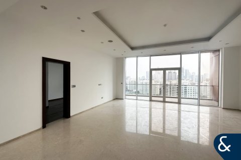 Снять в аренду квартиру в Tiara Residences, Пальма Джумейра, Дубай: 3 спальни, 211м², № 91518 - фото 16