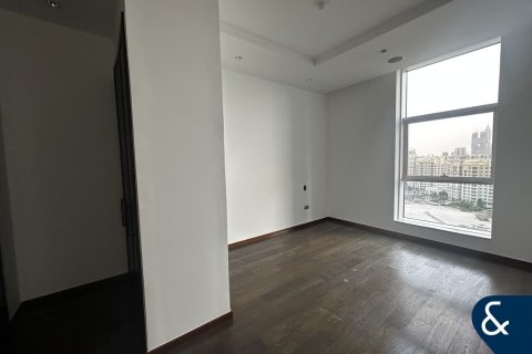 Снять в аренду квартиру в Tiara Residences, Пальма Джумейра, Дубай: 3 спальни, 211м², № 91518 - фото 8