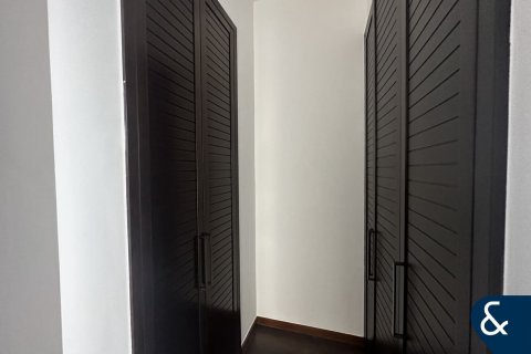 Снять в аренду квартиру в Tiara Residences, Пальма Джумейра, Дубай: 3 спальни, 211м², № 91518 - фото 10