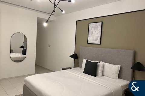 Снять в аренду квартиру в DIFC, Дубай: 2 спальни, 171м², № 91519 - фото 11