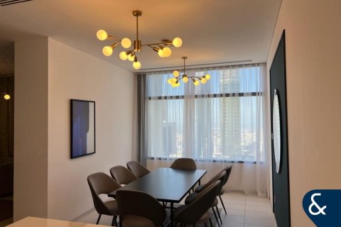 Снять в аренду квартиру в DIFC, Дубай: 2 спальни, 171м², № 91519 - фото 2