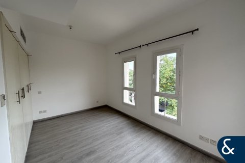 Villa in Springs 11, The Springs, Dubai 2 bedrooms, 207 sq.m. № 91523 - photo 7