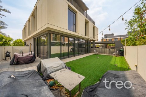 Villa in Arabian Ranches 3, Dubai 4 bedrooms, 287.07 sq.m. № 136299 - photo 5