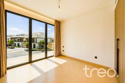 Townhouse in Aura, Tilal Al Ghaf, Dubai 4 bedrooms, 316.89 sq.m. № 136306 - photo 9