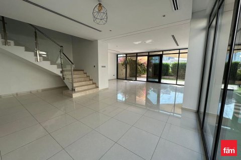 Villa en Dubai, 3 dormitorios, 378.3 m², № 109995 - foto 11