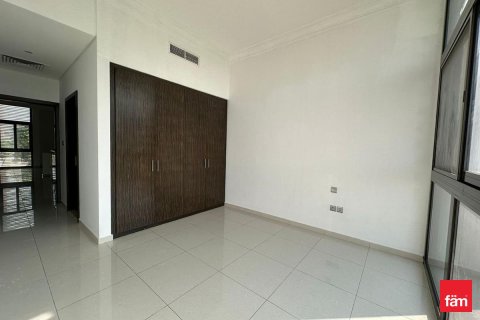 Villa en Dubai, 3 dormitorios, 378.3 m², № 109995 - foto 5