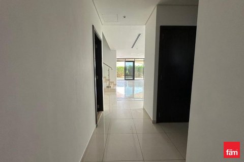 Villa en Dubai, 3 dormitorios, 378.3 m², № 109995 - foto 9