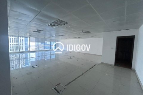 Oficina en Jumeirah Lake Towers, Dubai, 105.17 m², № 122057 - foto 7