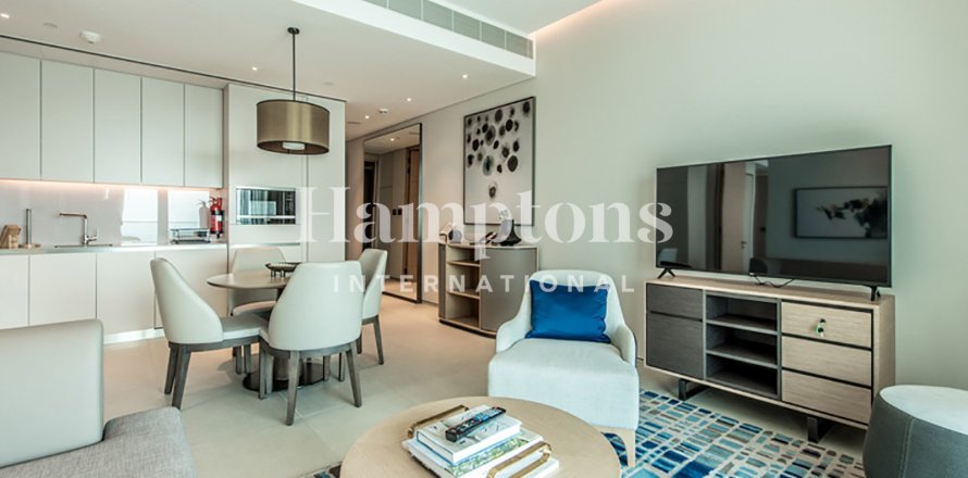Apartamento en Jumeirah Beach Residence, Dubai, 1 dormitorio, 75.2514 m², № 122058