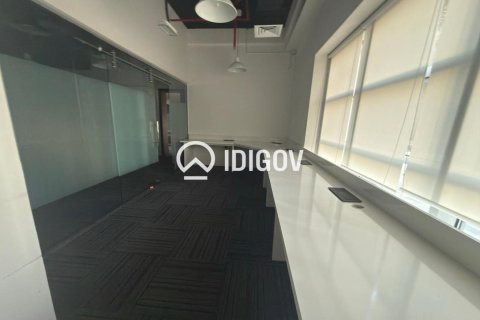 Office in Executive Towers, Business Bay, Dubai 269.05 sq.m. № 122055 - photo 4